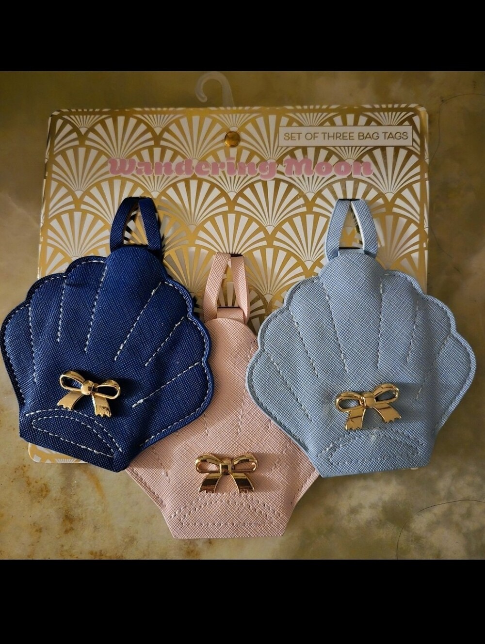 Wandering Moon 3 Set Of seashell-shaped luggage tags Navy Pink Blue W/ribbons